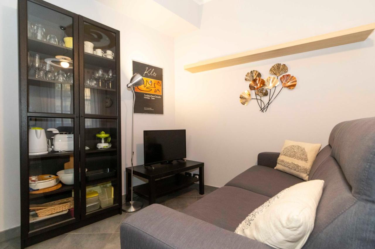 Miglietti Apt A Few Steps From Piazza Statuto! تورينو المظهر الخارجي الصورة