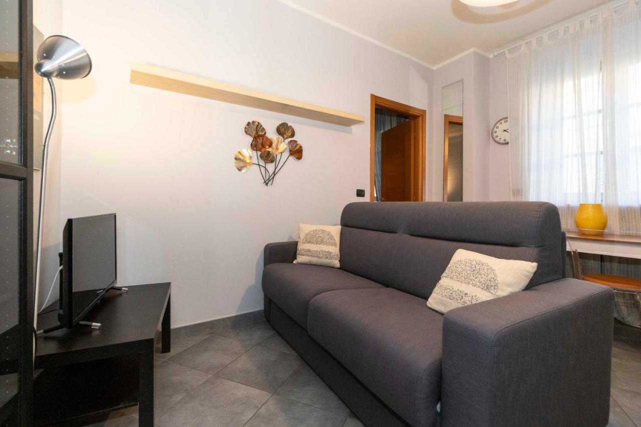 Miglietti Apt A Few Steps From Piazza Statuto! تورينو المظهر الخارجي الصورة