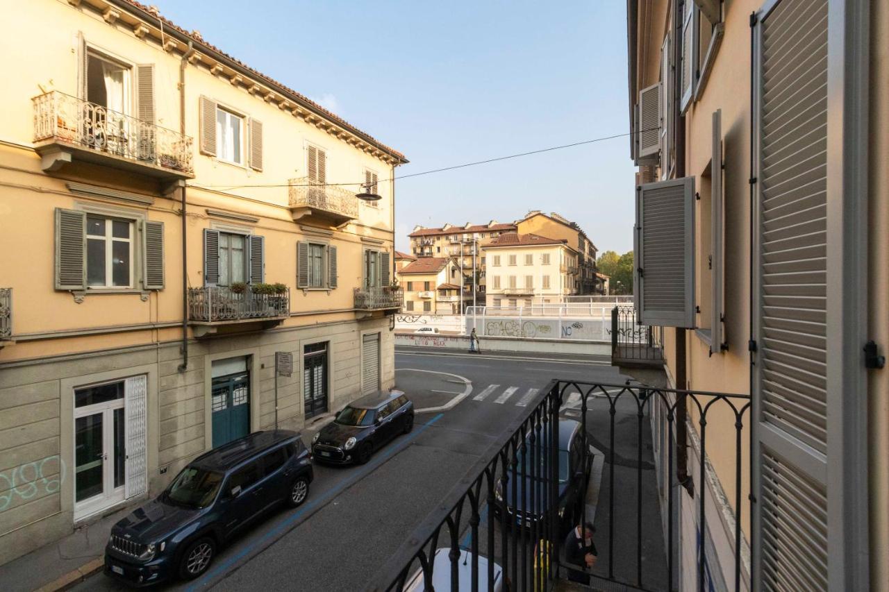 Miglietti Apt A Few Steps From Piazza Statuto! تورينو المظهر الخارجي الصورة